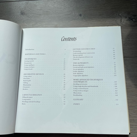 The Complete Calligrapher Book Emma Callery - Picture 3 of 9